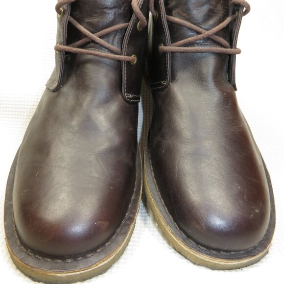 UGG Chukka Boots Leighton 3275 Leather Chocolate Brown Mens 10.5 main image 10